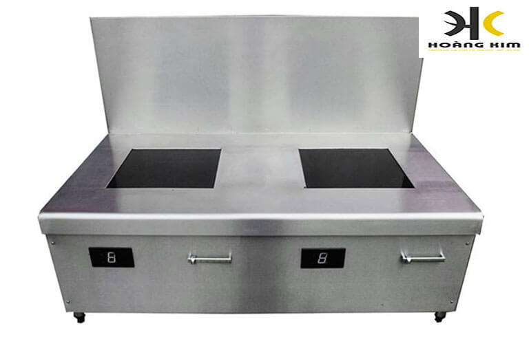 Bếp từ công nghiệp đôi inox là dòng bếp hoạt động bằng điện năng với hai họng bếp riêng biệt, có thể trang bị tại nhiều khu vực phòng bếp khác nhau để sử dụng